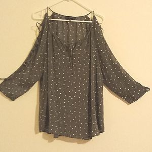 FRED DAVID Women's Grey/White polka dot open long sleeve top blouse 1X